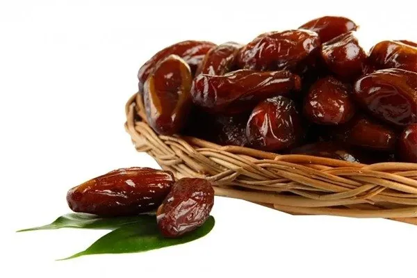 قیمت خرما پیارم اعلاء + پخش تولیدی عمده کارخانه