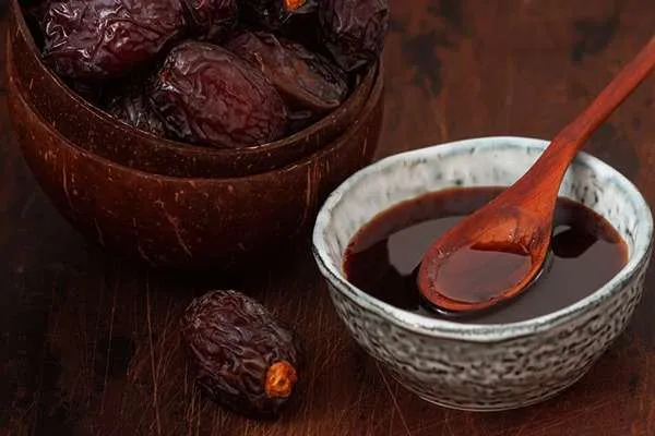 خرید شیره خرمای طبیعی + قیمت عالی با کیفیت تضمینی