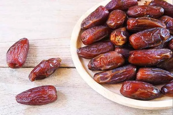 قیمت خرید خرما صادراتی خوزستان + تست کیفیت