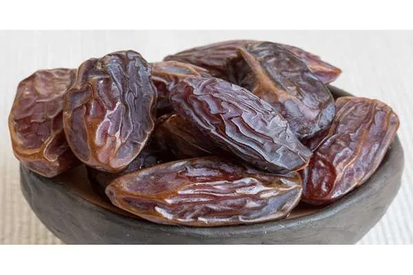قیمت خرما زاهدی خشک + مشخصات بسته بندی عمده و ارزان