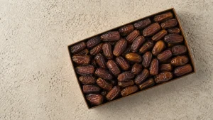 خرید خرما خاصویی مزمز بافت نرم بسته‌بندی مطمئن