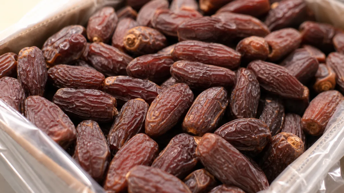 قیمت خرما خاصویی خشک بر پایه شرایط مصرف و نگهداری